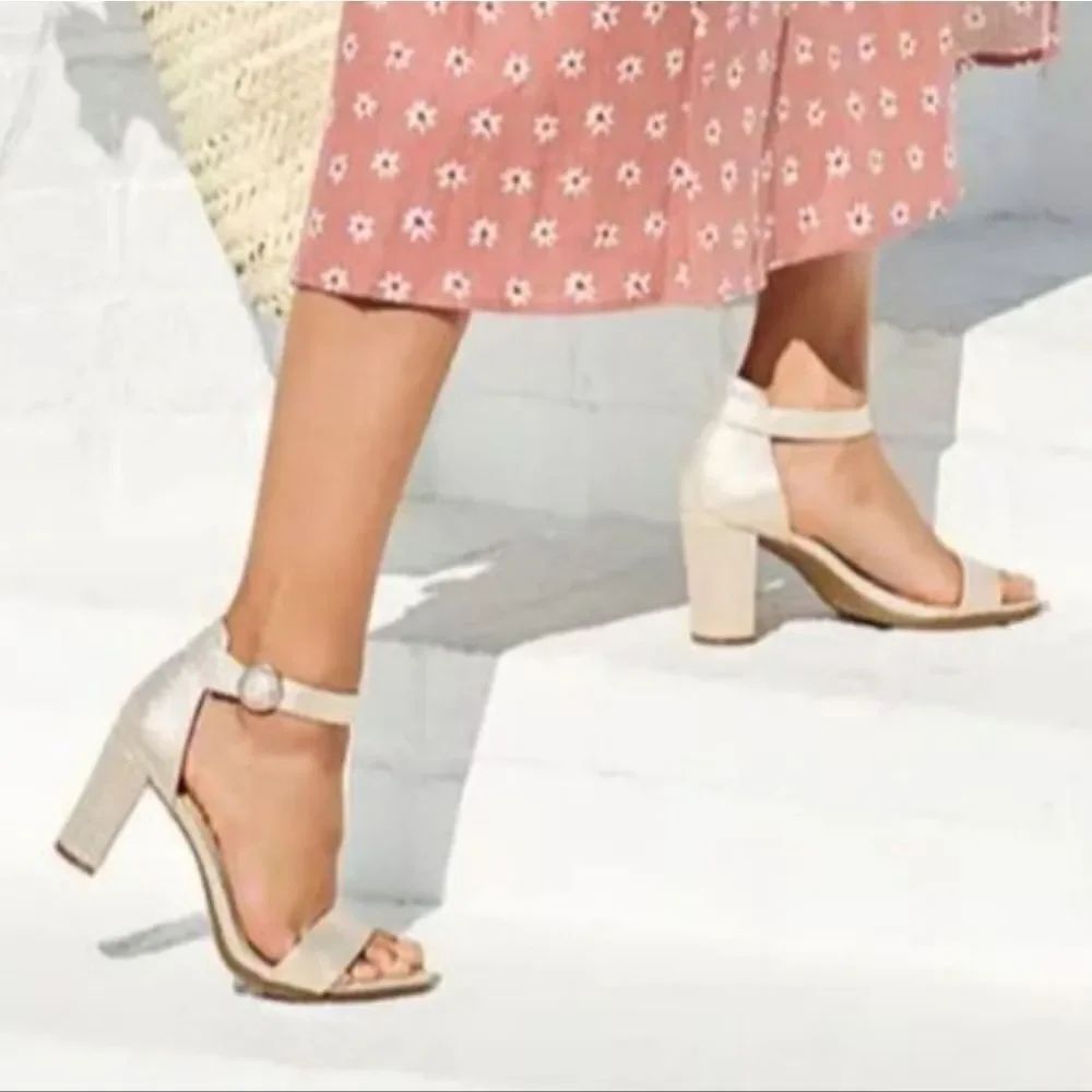 WORTHINGTON WOR BECKWITH ADJUSTABLE BUCKLE ANKLE STRAP OPEN TOE WOMEN"S SANDAL
